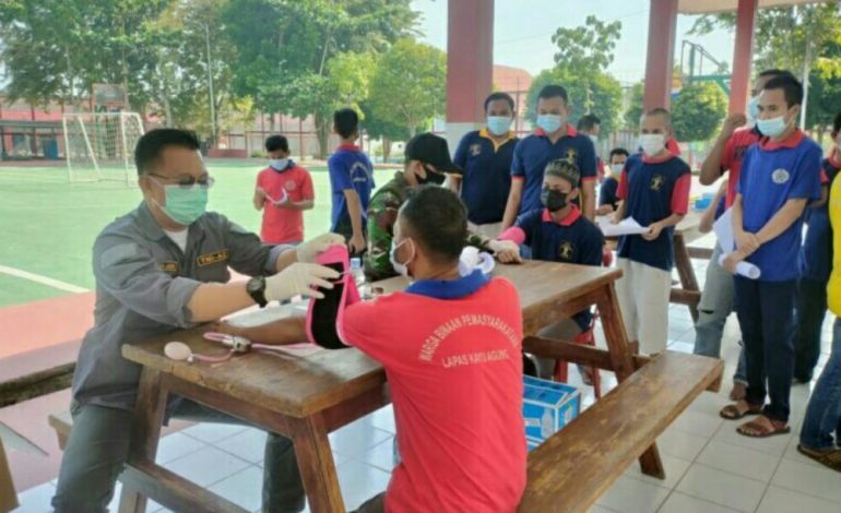 Kodim 0402/Oki Lanjutkan Serbuan Vaksin di Lapas Kayuagung