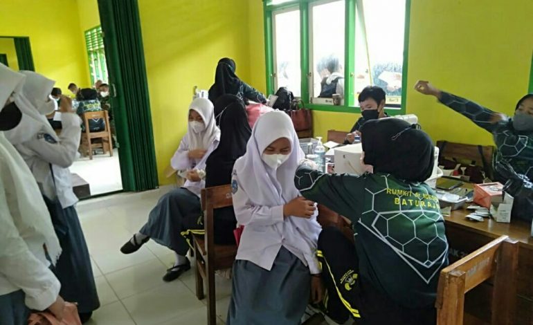 Serbuan Vaksin Kodim 0403/OKU, Dosis 2 Dilaksanakan di SMA N 6 OKU