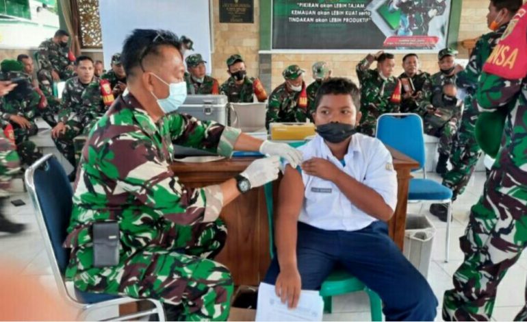 Kodim 0402/OKI Latih Babinsa sebagai Tim Pendukung Vaksinasi