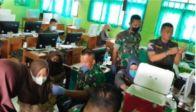 Kodim 0402/OKI-OI Lanjuktan Serbuan Vaksin Pelajar di MAN Sakatiga