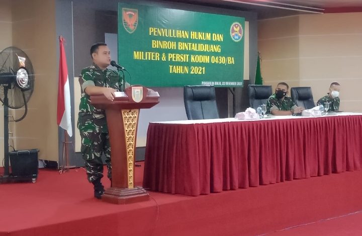 Jajaran Kodim 0430/Banyuasin dan Persit Terima Penyuluhan Hukum dan Binroh Bintalid Juang TA 2021