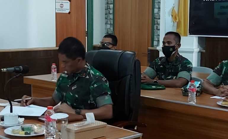 Secara Virtual, Danrem 044/Gapo Ikuti Rakor Verifikasi Data Vaksinasi dan PPKM