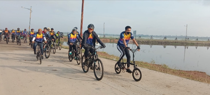 Personel Kodim 0402/OKI Ikuti Gowes Meriahkan HUT Kabupaten Ogan Ilir Ke-18 Tahun