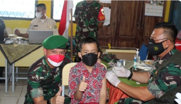 Sukseskan Vaksin Anak, Kodim 0402/OKI Gelar Serbuan Vaksinasi di SDN 14 Kayuagung