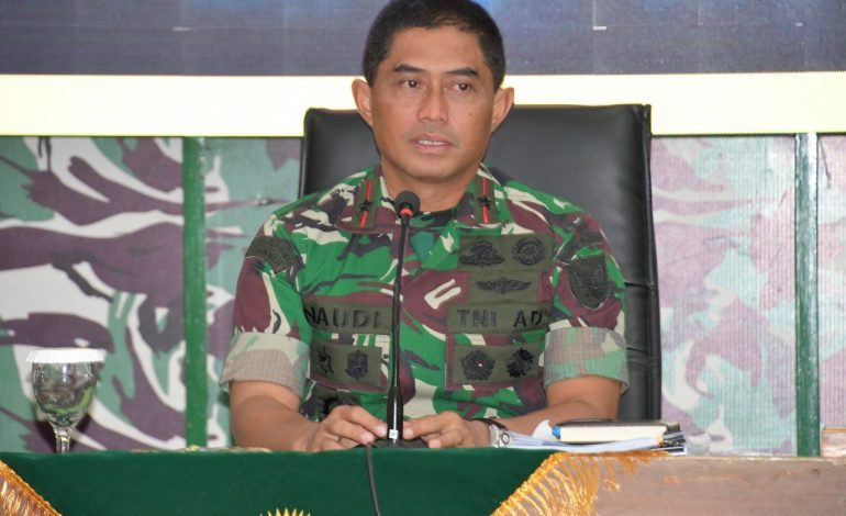 Danrem 044/Gapo Pimpin Rapat Evaluasi Program Kerja dan Anggaran Ta 2022